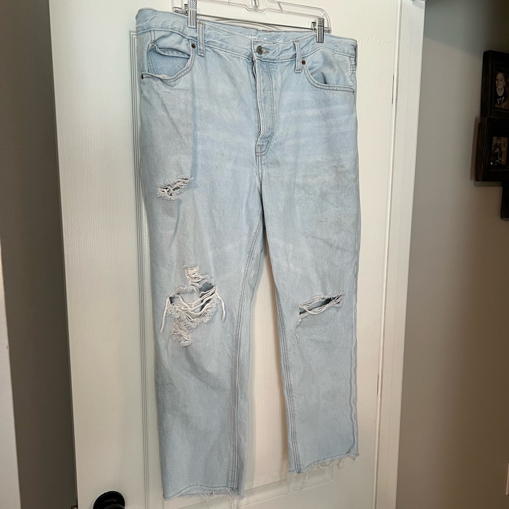 Old Navy Slouchy Straight Cropped Jean size 16